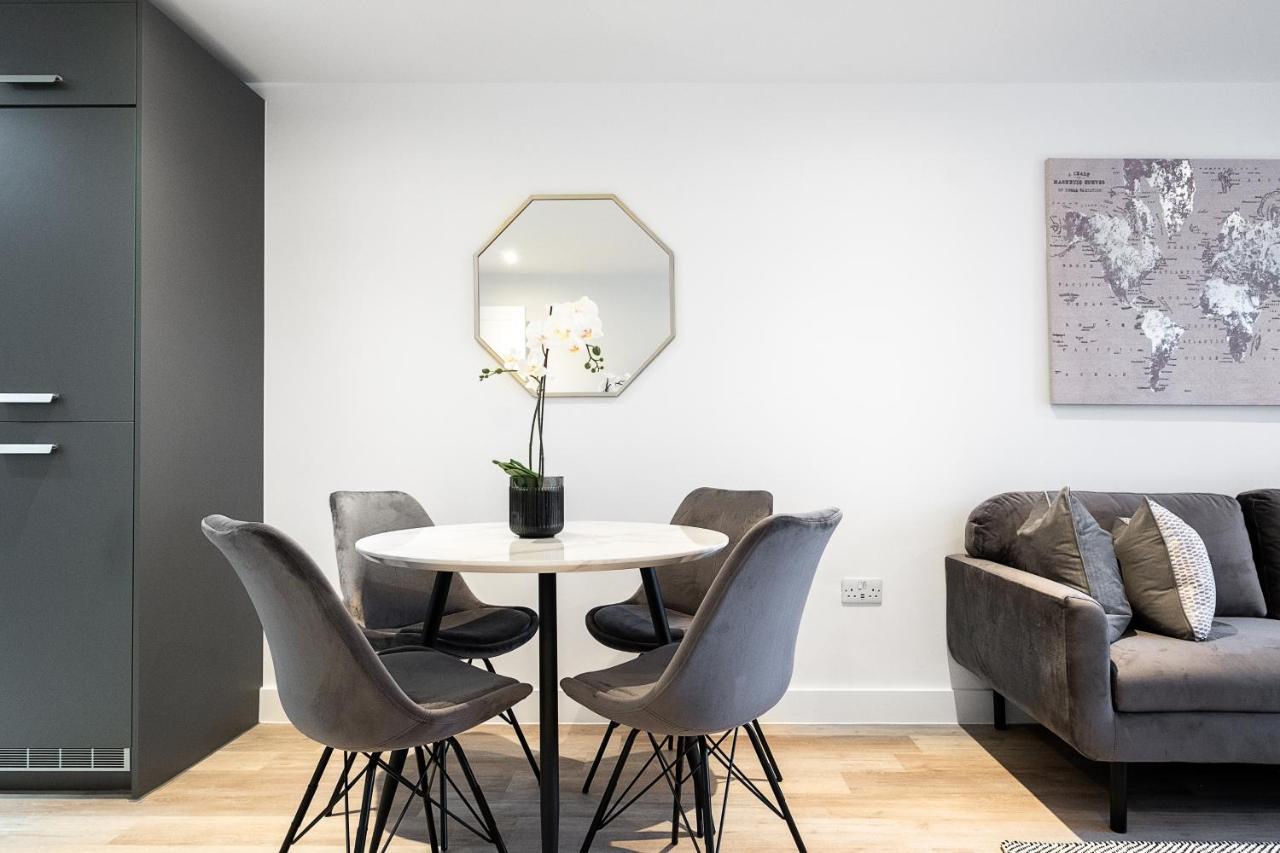 Exoticstay Apartments- 5* Elegant Luxury Centrally Located 2-Bedroom Apt Birmingham Exterior foto